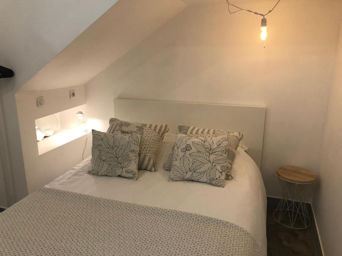 Appartement A La *