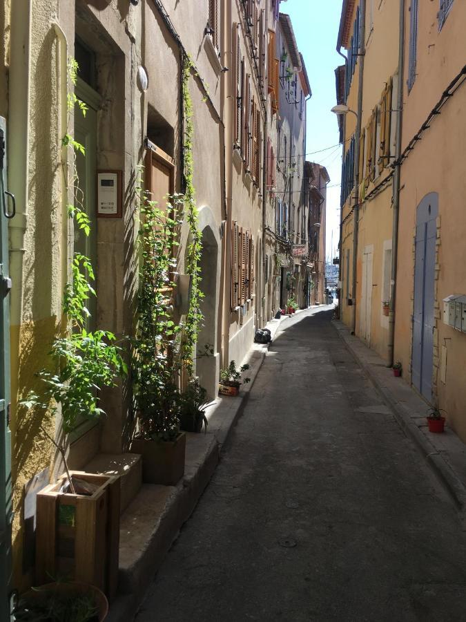 A La * La Ciotat